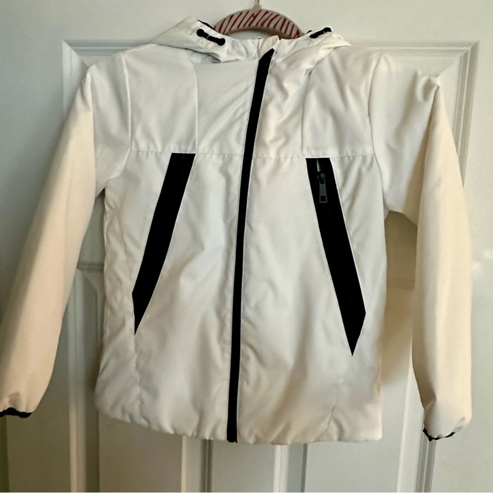PRIMARK Cares Boys size 7-9yo white with black accents windbreaker/bomber NWOT